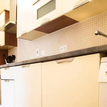 Apartment Ridge Hall A2b *